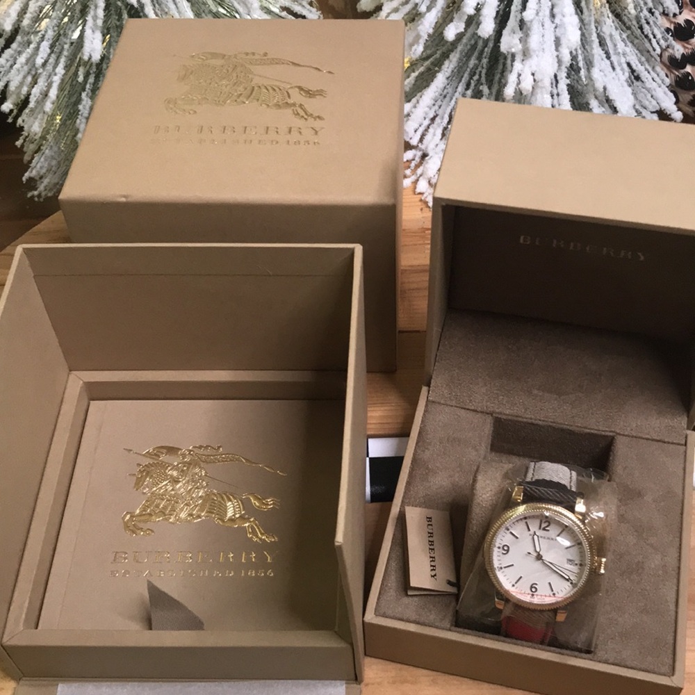 Burberry Stainless Steel Calfskin Leather 38mm Quartz Watch Style: BU7853